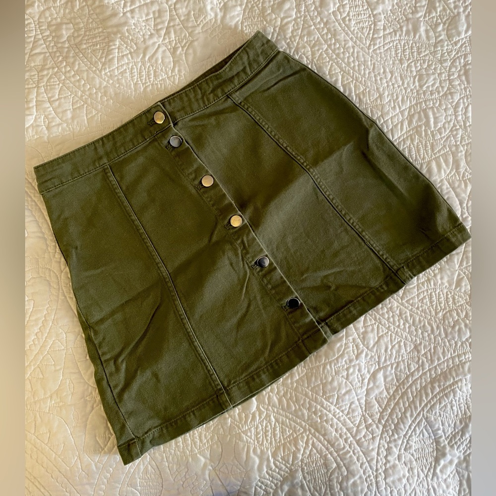 H&M Olive Front Button Mini Skirt